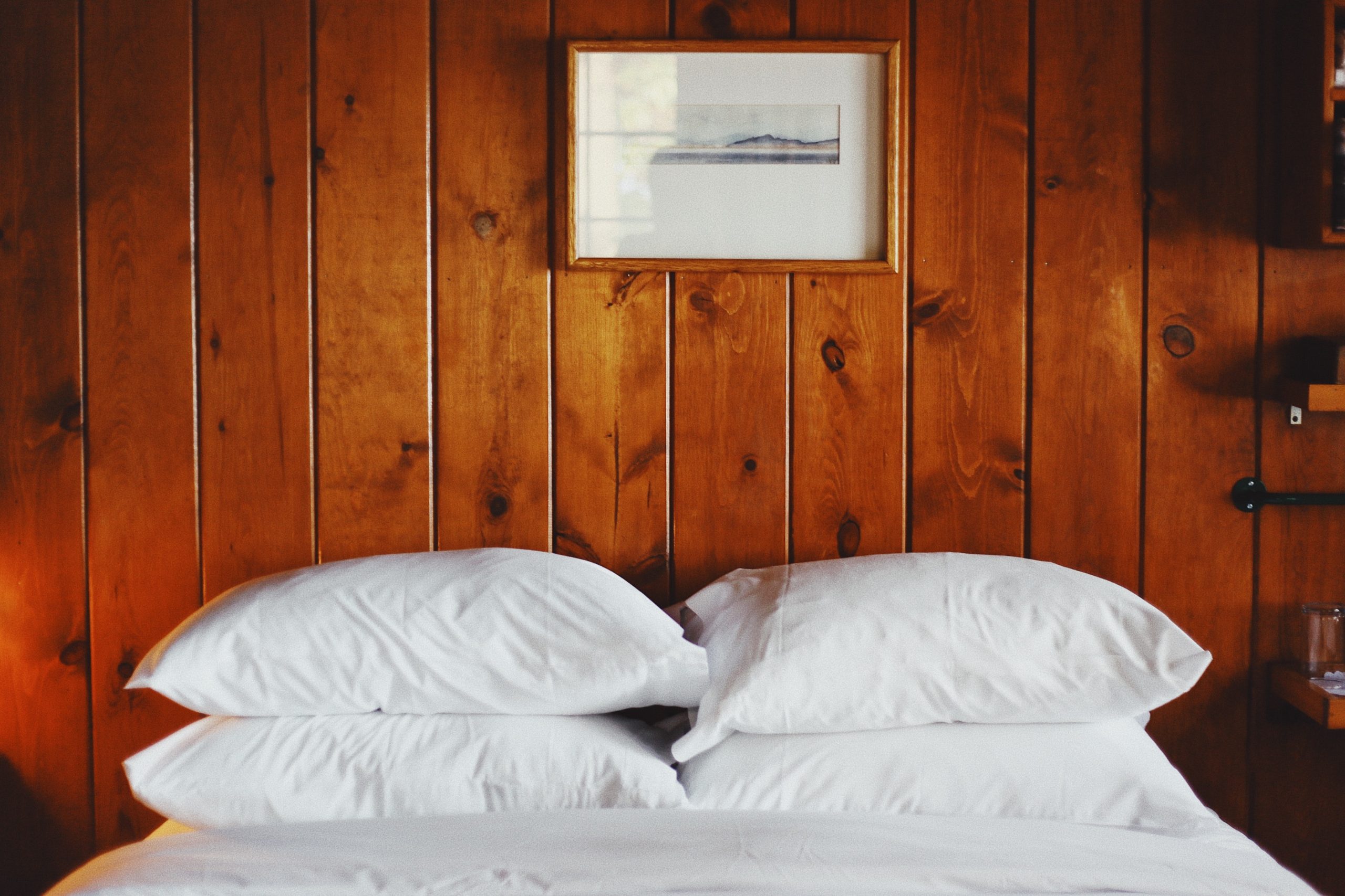 Guide to buying the right pillow for your needs