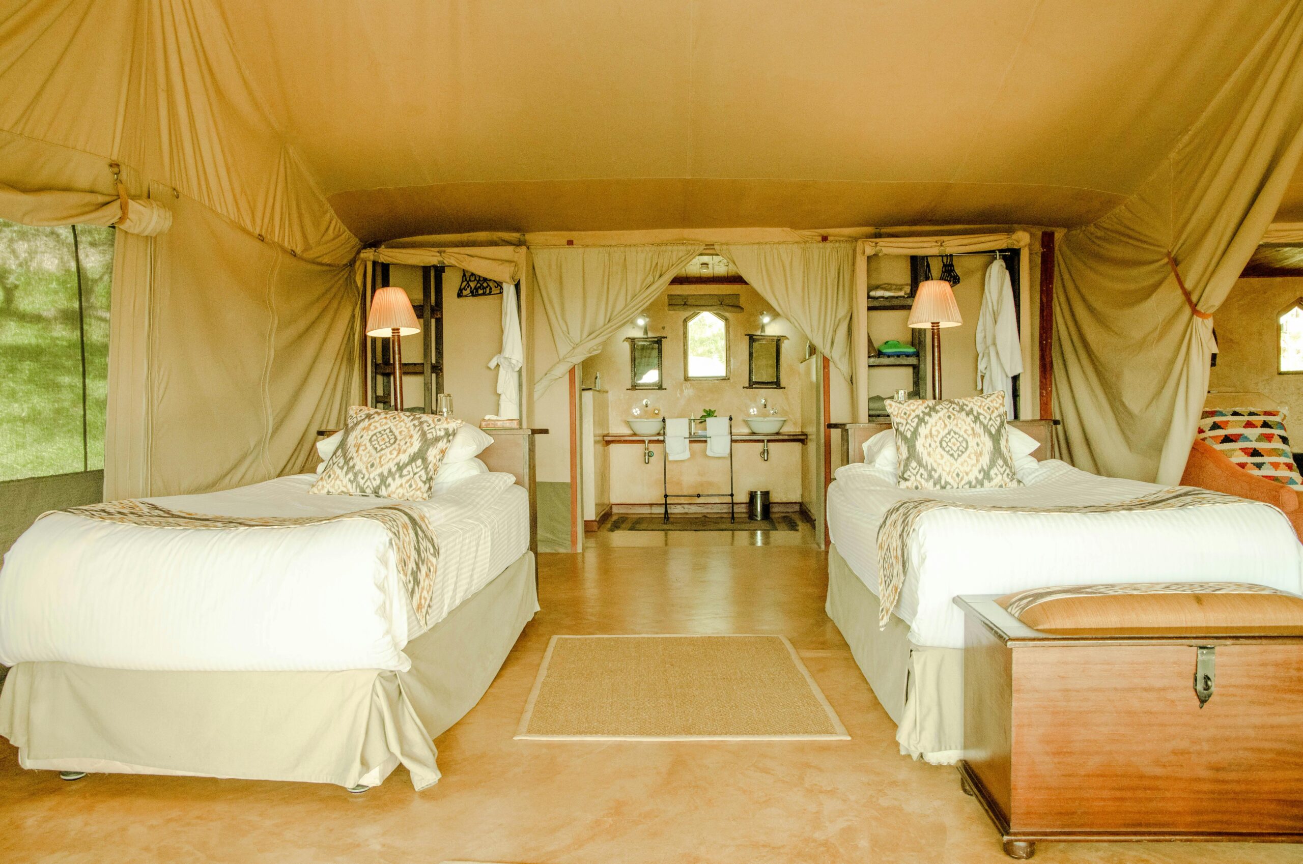 Whether luxury safari or city resort, hotel bedding requirements in South Africa are essential.